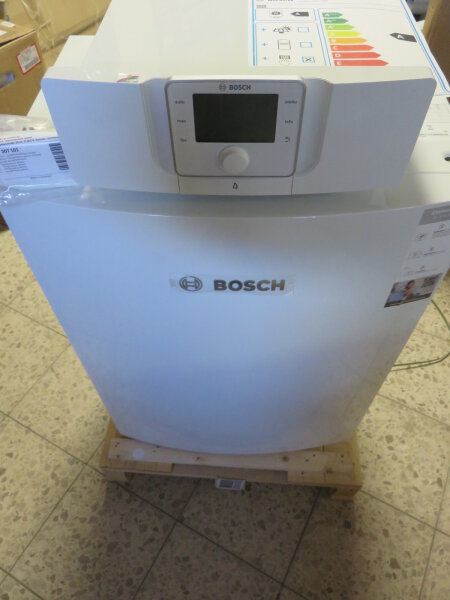 Bosch Condens 7000F 40KW Gas Brennwert Kessel Bodenstehend - MONTAGE