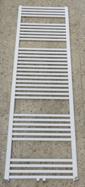 Badheizkörper Premio 2.0 gerade weiss 1217x500 mit Mittelanschluss 50mm von unten